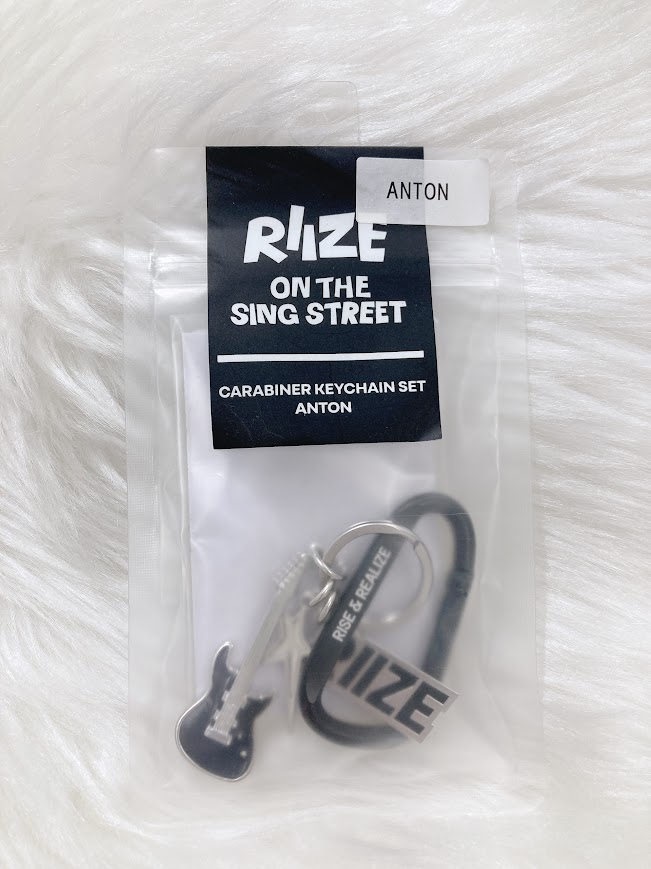 🧡#RIIZE 商品再入荷情報🧡 RIIZE ON THE SING STREET カラビナキー