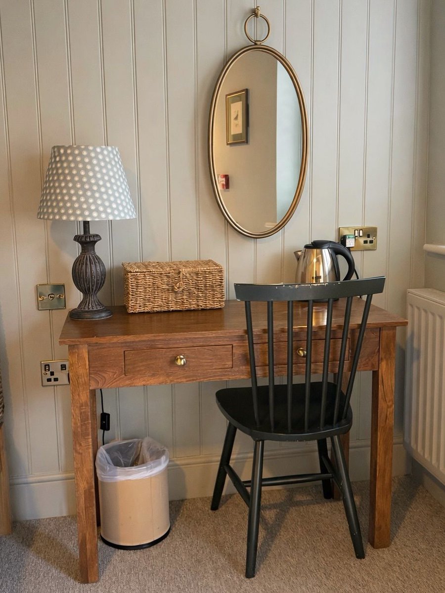 TheBBDirectory's tweet photo. Book a Romantic Cambridgeshire Escape with The White Hart in Ufford.

The overnight experience is £250 per couple and includes a three course dinner, one night’s accommodation and breakfast for two.

https://t.co/cRgdQOsUjx

#TheWhiteHartUfford #CountryPub

@WhiteHartUfford https://t.co/52Y9OCUElb