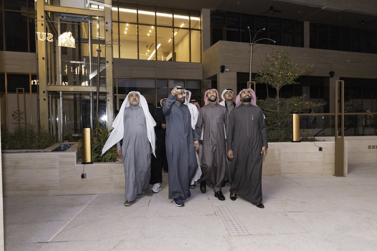 CreativeArchKSA's tweet photo. افتتح سعادة وكيل محافظة الأحساء الأستاذ معاذ بن إبراهيم الجعفري، مساء يوم "الثلاثاء " ، مجمع سعف ووك، بحضور عدد من المسؤولين ورجال الأعمال والزوار.

@m_aljafry https://t.co/ykkUZ0oKfq