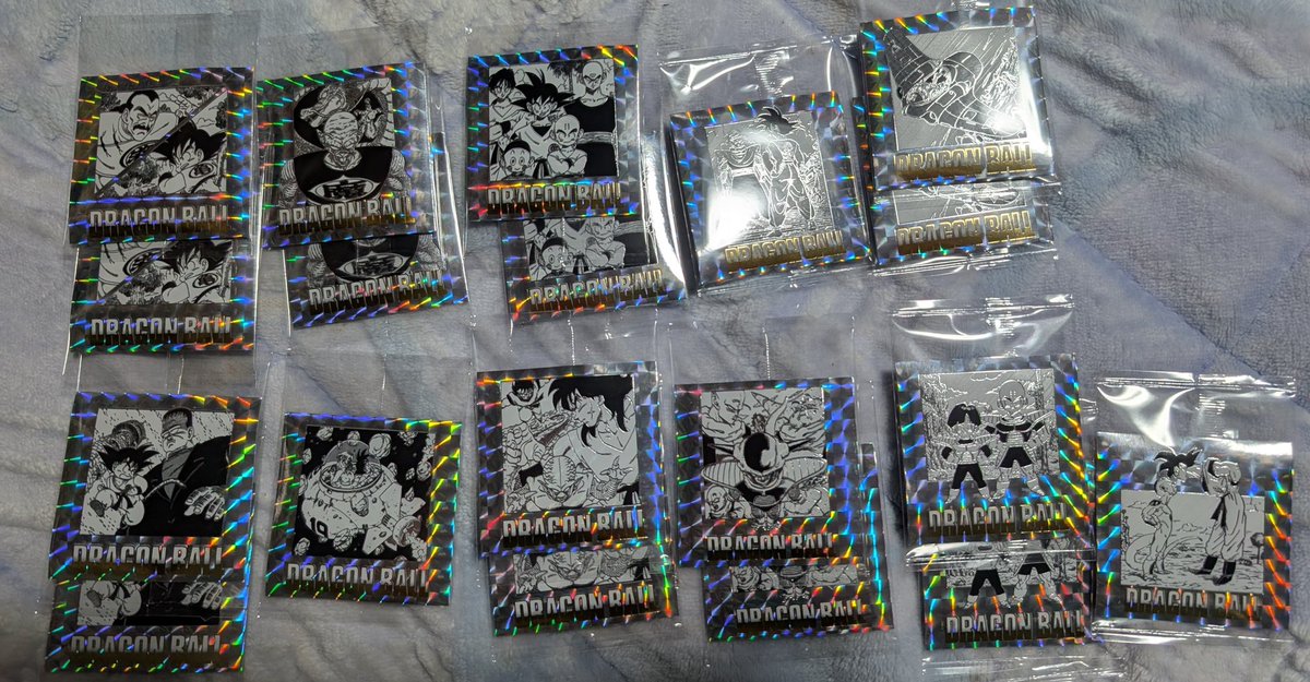 ドラゴンボール40周年記念2弾ウエハースの交換希望です。あと1弾の 
