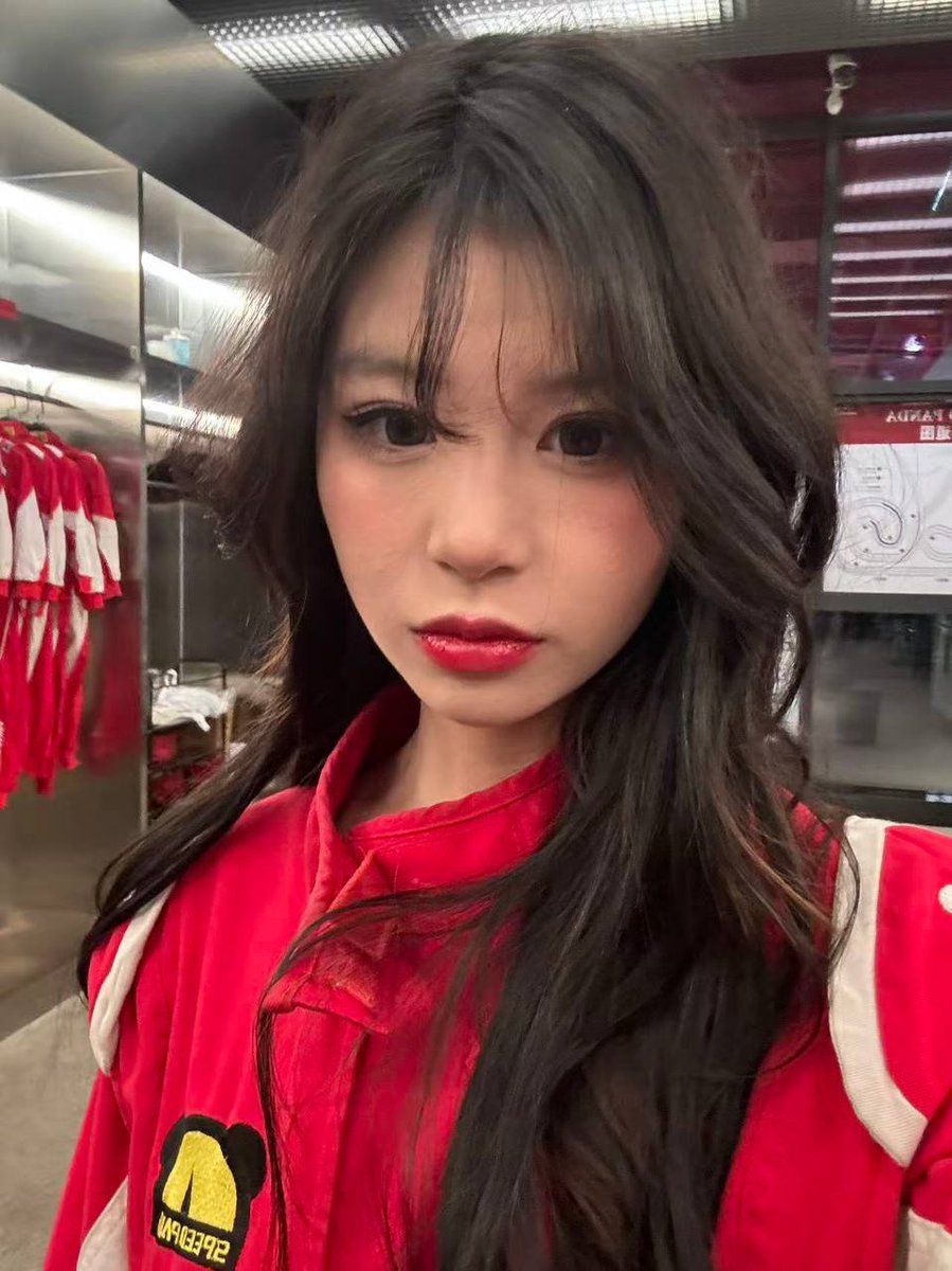 四川成都19岁的大专妹
目前在兼职线上游戏陪玩
身高162体重84🐻b罩杯
找金主的原因:想体验不一样的恋爱
自我介绍加分项:可爱善良听话好相处

#四川 #成都 #包养 #金主 #求包养 #糖宝