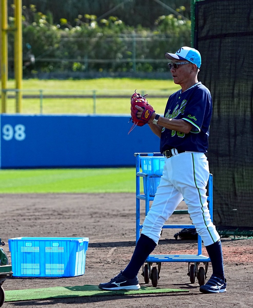 今日は精力的に動いていました 打撃投手でキャンプ初登板⚾️ 点数は30