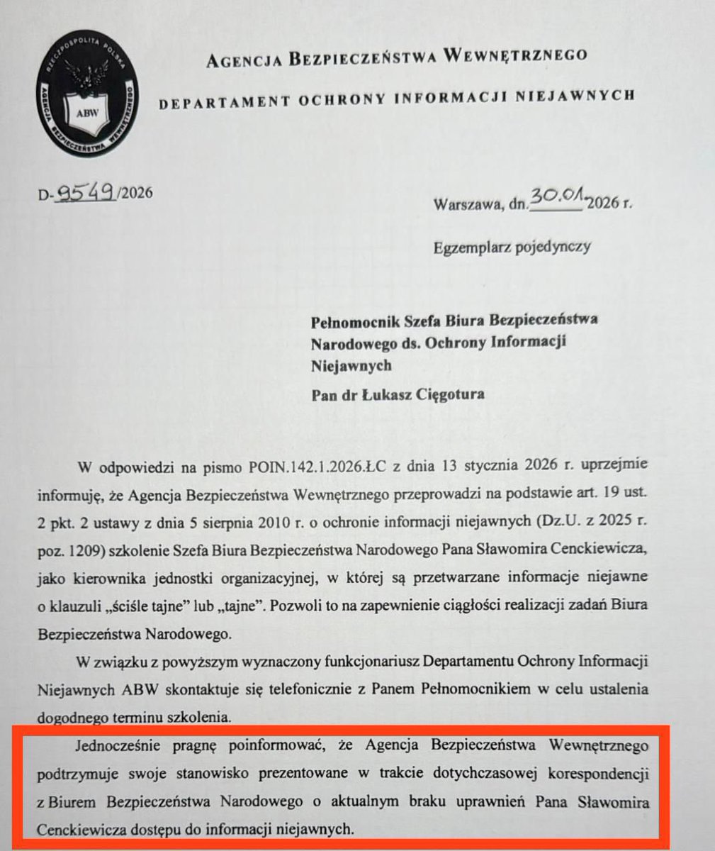 JacekDobrzynski's tweet image. Dezinformacja w wykonaniu @Cenckiewicz. Szkolenie z ochrony informacji niejawnych, w którym uczestniczył szef @BBN_PL, zostało zorganizowane dla kierownika jednostki organizacyjnej (jaką jest BBN), w której przetwarzane są informacje niejawne z uwagi na konieczność zapewnienia…