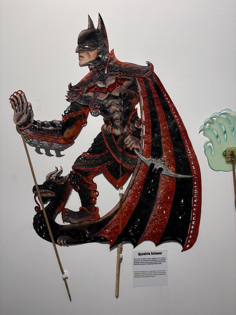 superbat wayang kulit i saw today awawawawawa 😢😢😢😢😢😢