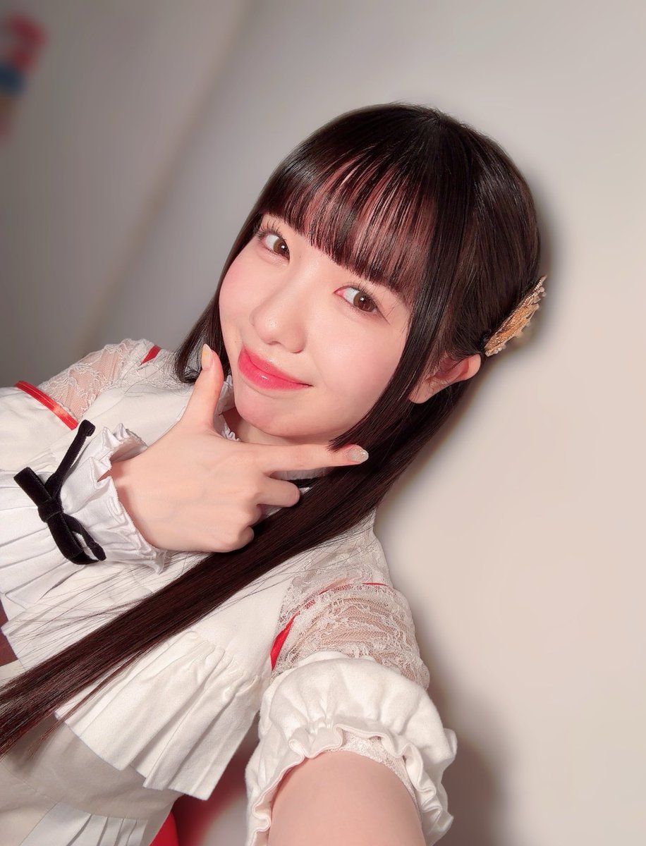 声優グランプリ 3月号は
本日発売です‼️やったーっっ‼️👑✨️

あのね、読んだのですがっっ！！！！
気付いたら口角があがっていて☺️🌙
学マスと皆がいっぱいで幸せ🍀

告知動画の最後、
みんなが大きな声を出していた理由は
2組のインタビューで分かりますよ…ᵔᢦᵔ✨️
#学マス 🏫  #声グラ 🎀