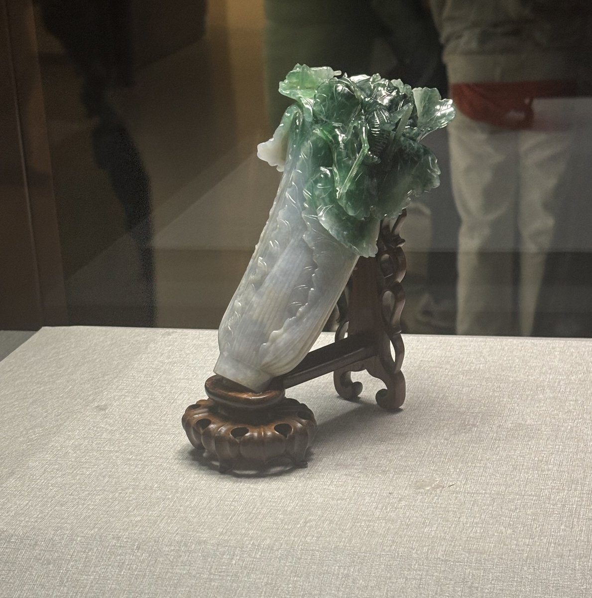 国立故宮博物院の美しいコレクション。絵画に書、陶器、硯、青銅まで