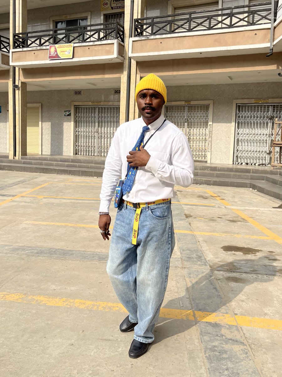 Emee Brown tweet media