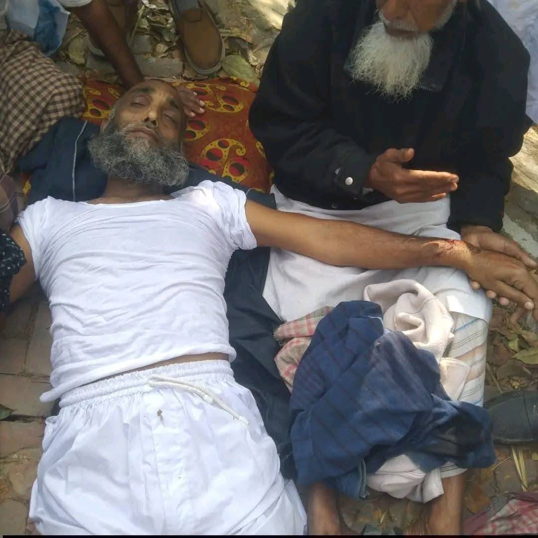 knabilbd's tweet photo. Supporters of #BNP candidate Nurul Islam Moni are allegedly repeatedly attacking campaign workers of #Jamaat-nominee Dr. Sultan Ahmed, the 11-party alliance candidate in #Barguna-2, raising serious concerns about #election violence. #Bangladesh 
#Election2026 @ijabs @AJEnglish https://t.co/krdgTLBgxi