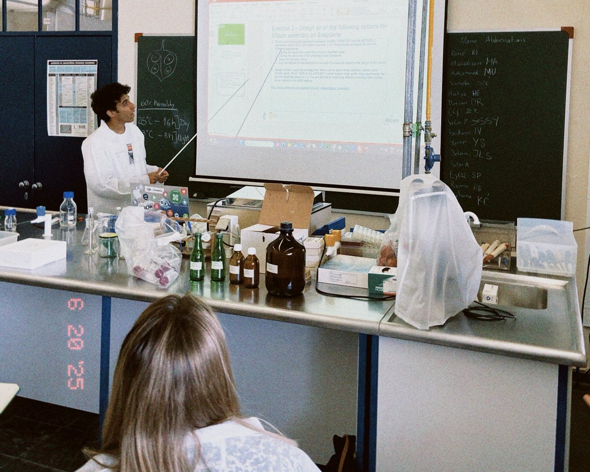 iGEM Community tweet media