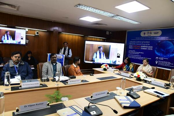PIB_India's tweet image. #CSIR-National Institute of Science Communication and Policy Research (CSIR-NIScPR) organised International Symposium on Human-Centred AI and Energy Security​ as an official pre-summit event of the India-AI Impact Summit 2026 

The day-long symposium brought together leading