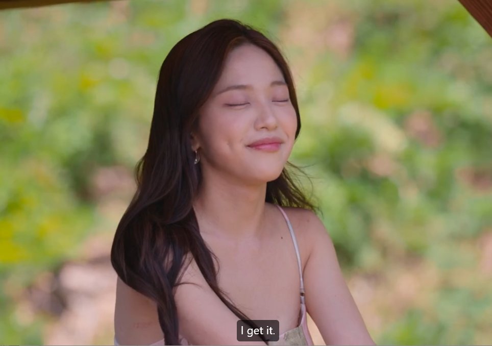 he didnt want to pressure her since she was busy with makeup but he missed her so he had to take a look at her at least 😭 im too single for this adorableeee shttt 😭 #singlesinferno5