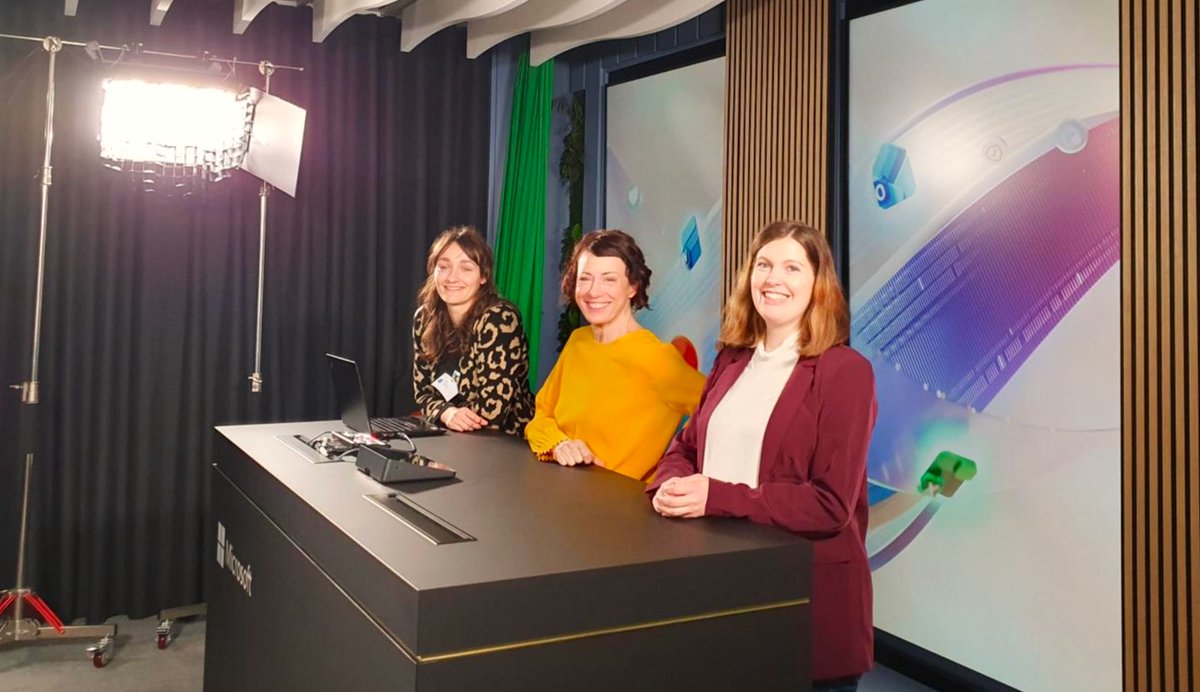 Live aus dem Studio zum Safer Internet Day: die digitale Unterrichtsstunde! Dabei sind Schulen aus mehreren Bundesländern.

Heute sprechen Birgit Mühl und Sandra Pöheim mit Esther Csapo vom <a href="/ORF/">ORF</a> über Künstliche Intelligenz. Es gibt Input, Quizzes und was zu gewinnen.

#SID2026AT