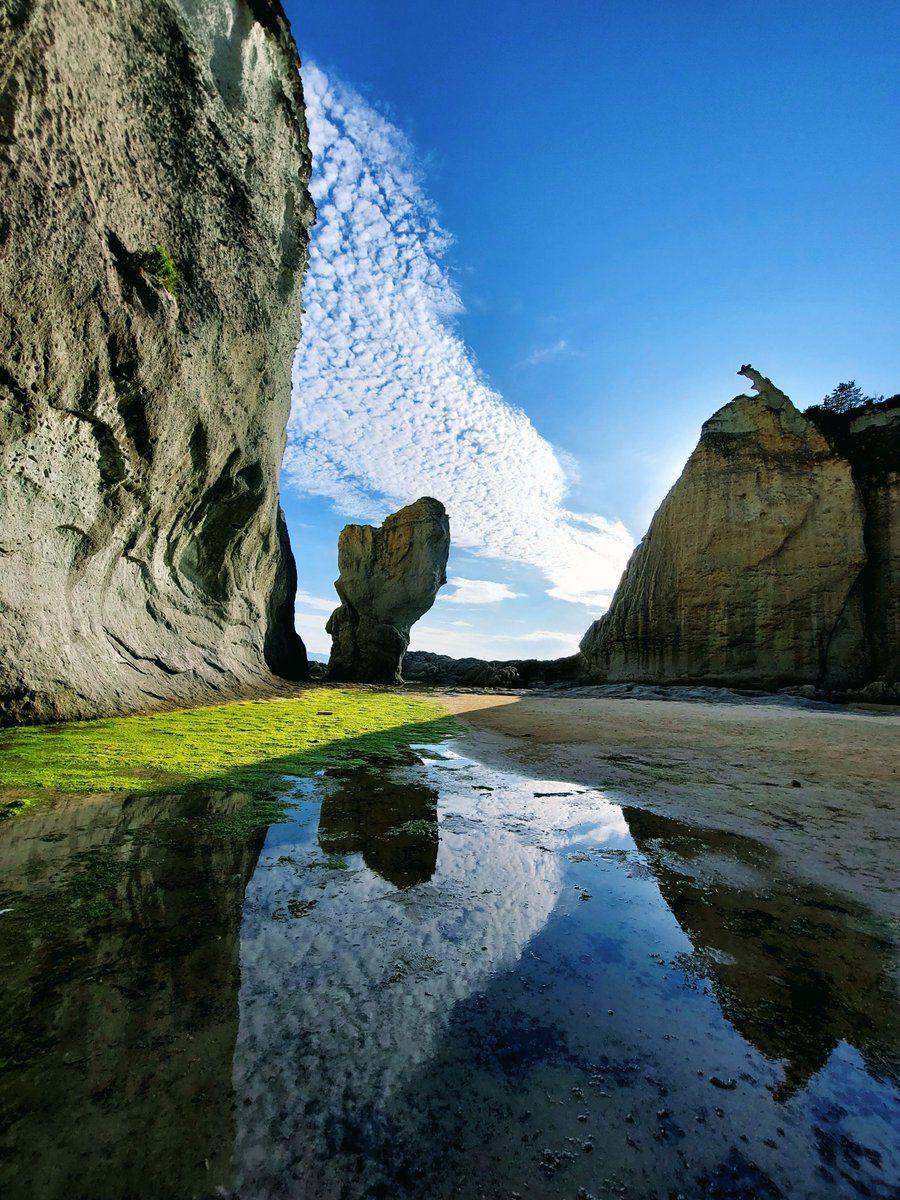 『一生に一度は行った方がいい秘境』選手権

最優秀賞頂き有り難うございます！！
青森県佐井村仏ヶ浦に是非是非！！