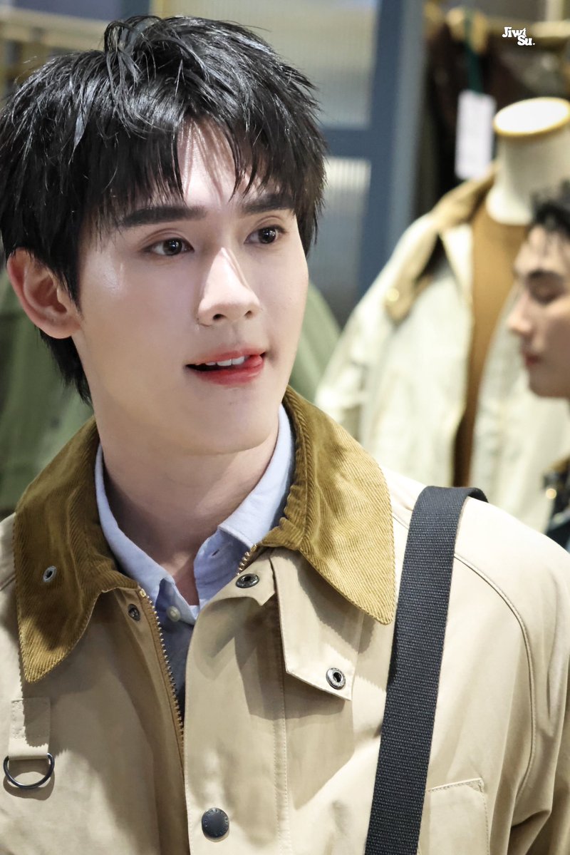 ใครไหวอ่ะ ไปก่อนเลย 

FORCEBOOK WITH BARBOUR 
 #Barbour #BarbourTH  #PATLuxuryGroup