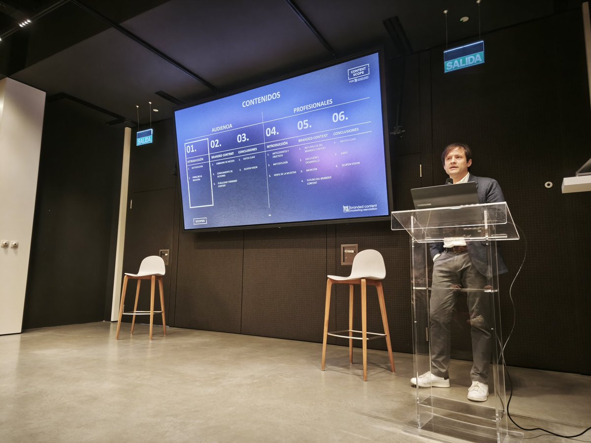 luisalcazarluis's tweet photo. Arrancamos el día en la @BCMA_Spain con la presentación del #ContentScope en colaboración con @SCOPEN_es en el @Havas_ES Village. Ricardo Zafra comienza la jornada. Muchas ganas de conocer todos los datos del #BrandedContent en España en el último año. https://t.co/uzH3NldtDH