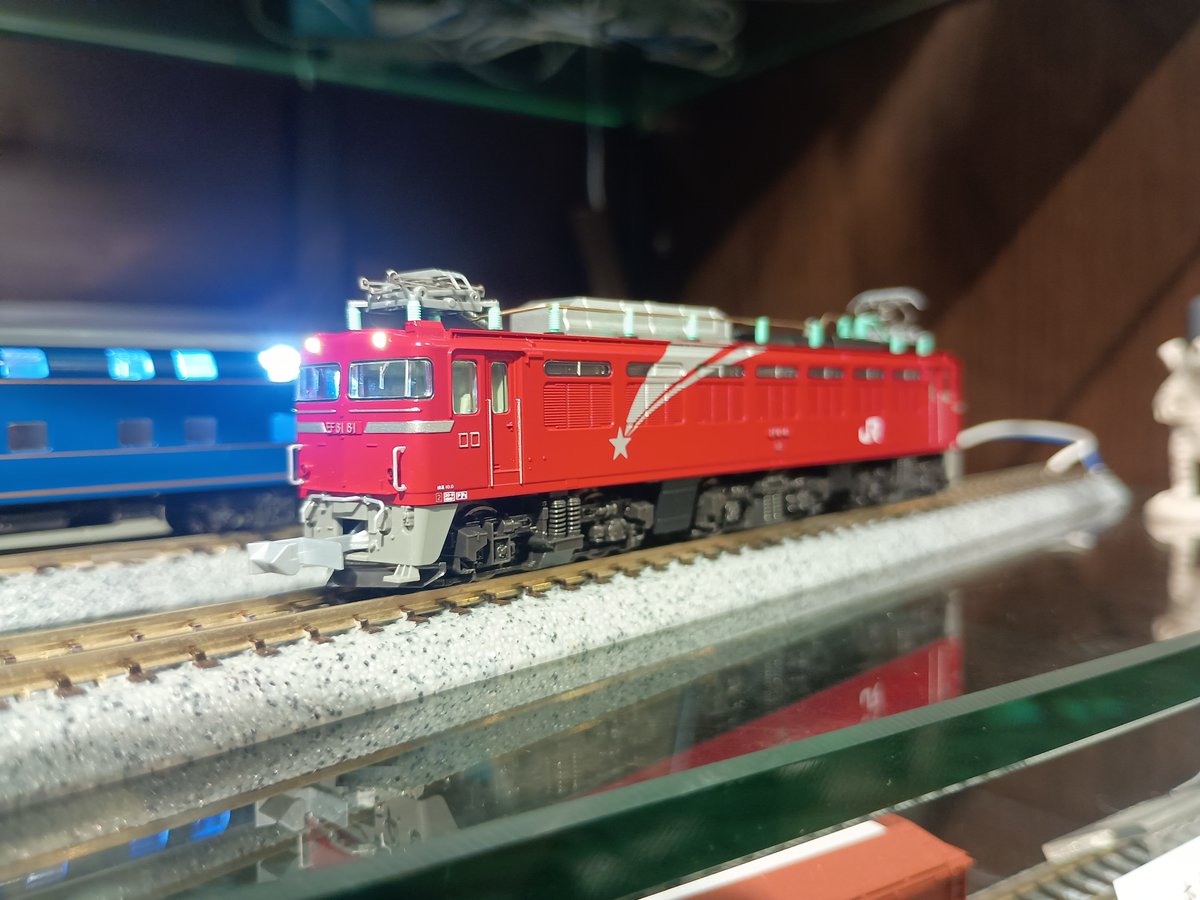 京都駅店 EF81 81北斗星色 ＋ 24系寝台特急「北斗星」 基本＋増結セット 入荷ご案内】 24系寝台特急「北斗星」<デラックス編成> 10-831 基本
