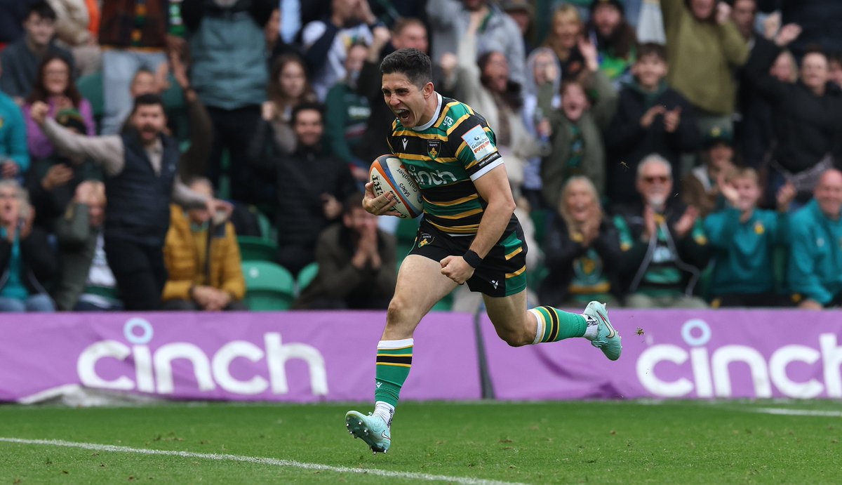 Tom Vickers tweet media