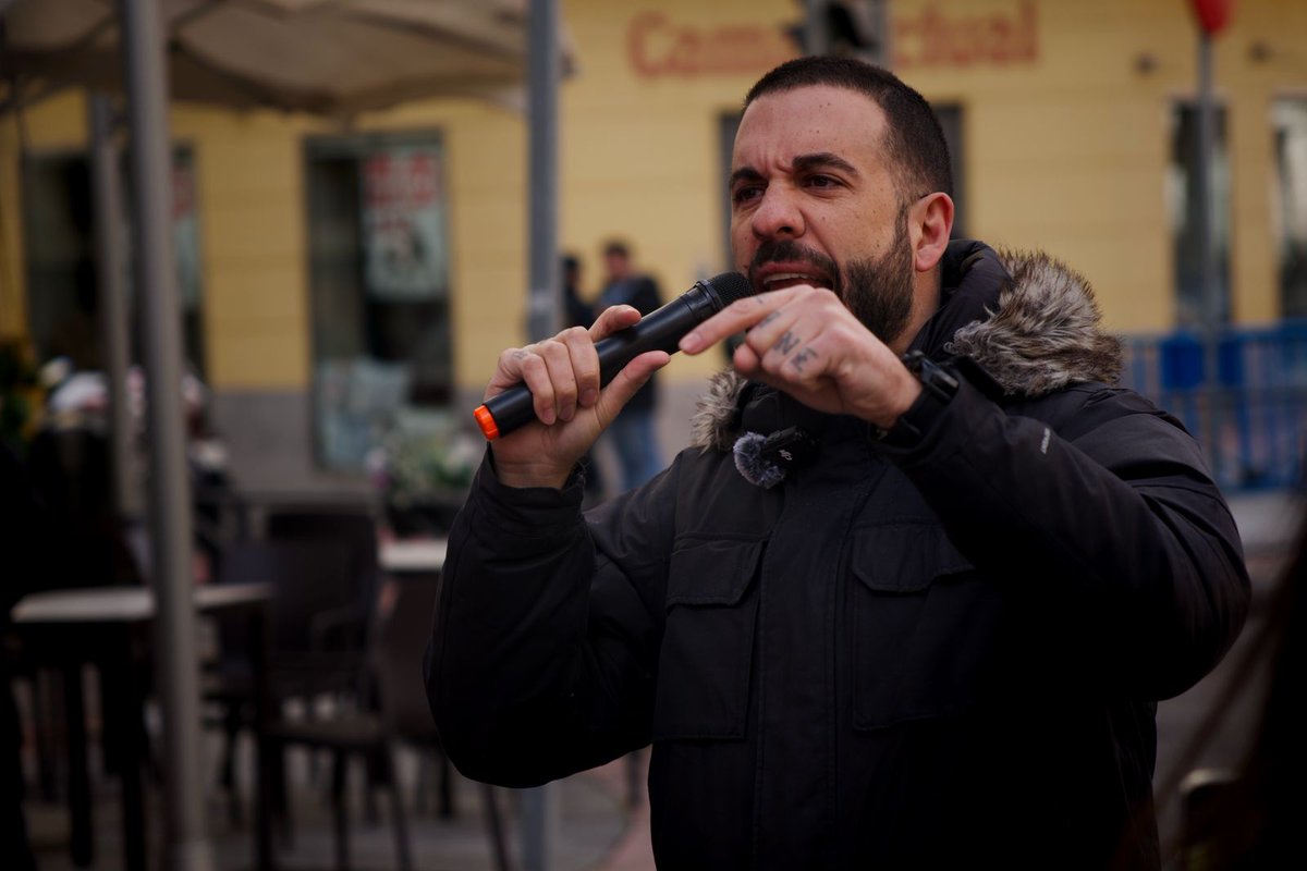 RobertoVaquero_'s tweet image. España ha dejado claro que no quiere regularizaciones, quiere remigración.