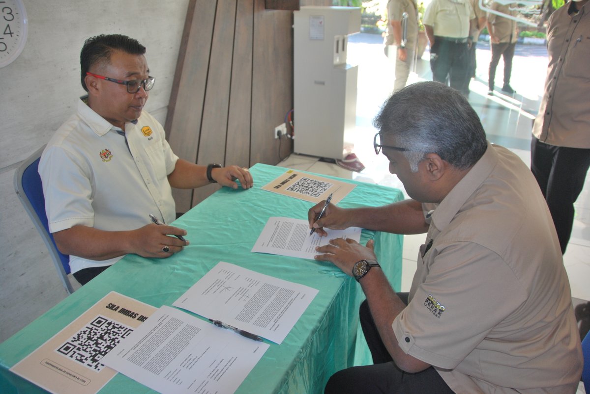 Jabatan Kerja Raya Daerah Kinta tweet media