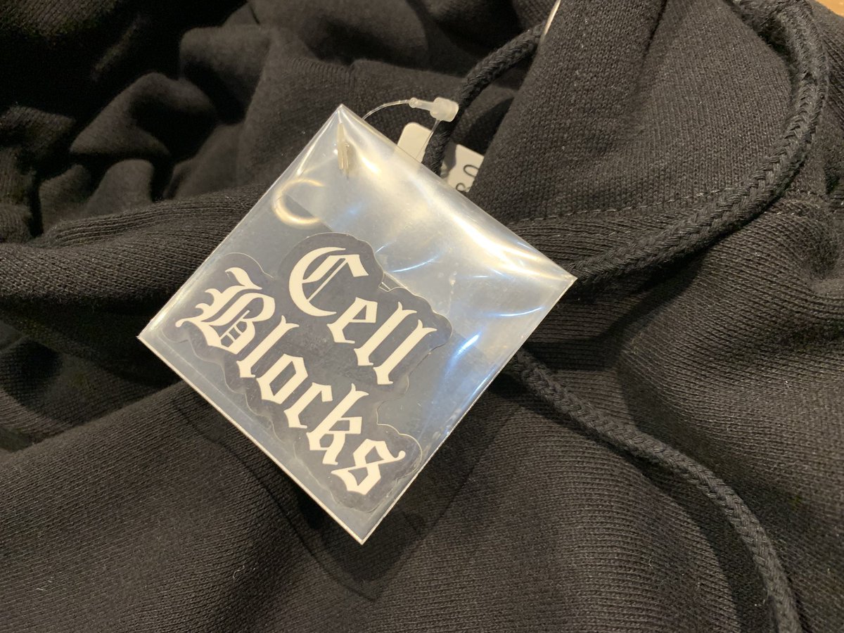 outsidekawasaki's tweet photo. Cellblocks
Print Pullover Hoodie
-Juice Only-
-ステッカー付き-

新品アイテム

【Cellblocks/セルブロックス】

12オンスの
ヘビーウエイトフーディー

Juice Only

男はbagじゃなくHydrolix
男はオイルまみれで汚れなんぼ

Size L,XL
Price ¥14080 Taxin

#cellblocks #セルブロックス https://t.co/VrGm4vpAIB
