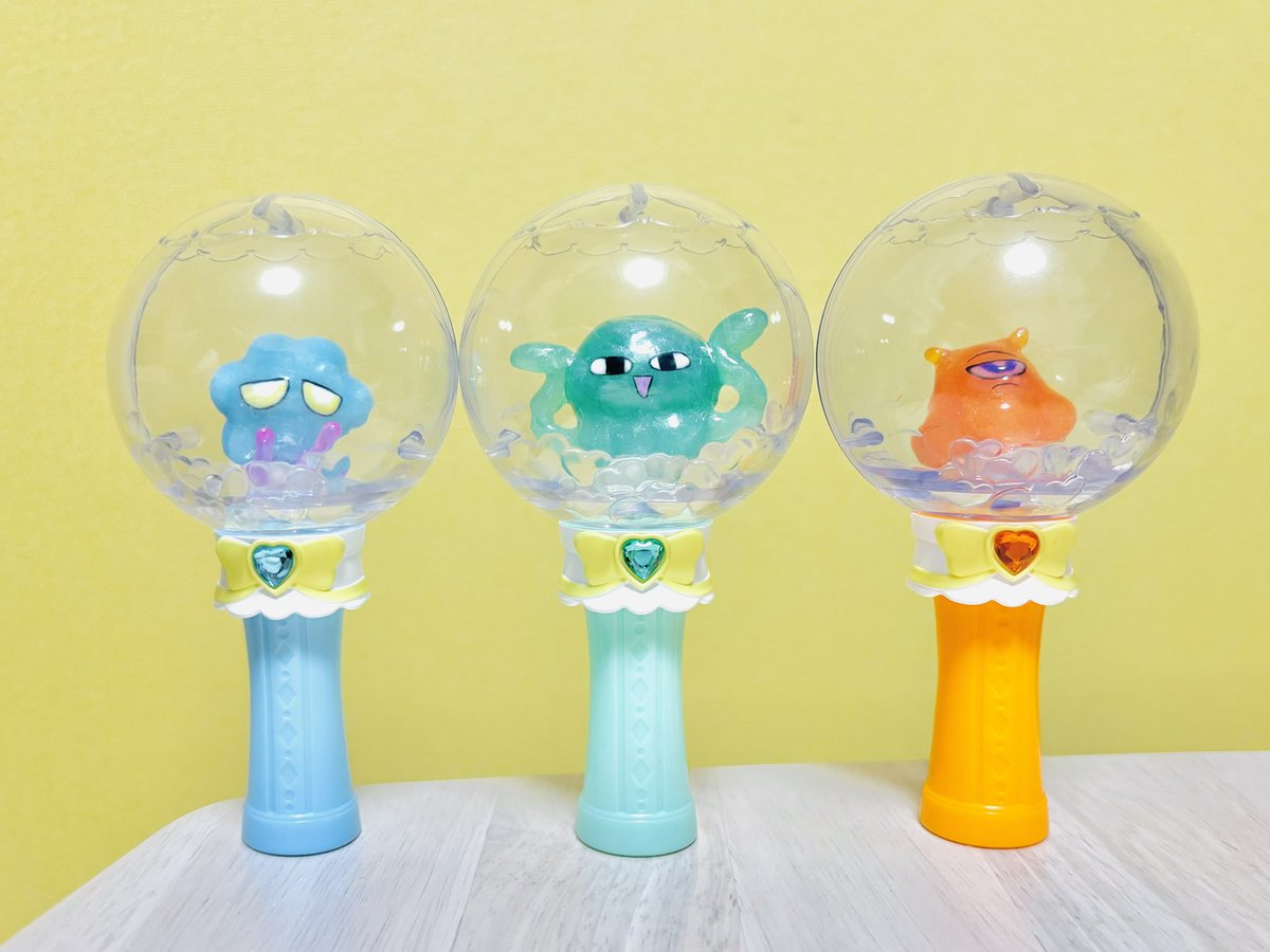 別色も追加で買ったけど普通に可愛すぎるな
ただ中にある本来パネル？を刺すはずだった支えみたいなのが邪魔でど真ん中に置けないのがちょいとした課題🤔