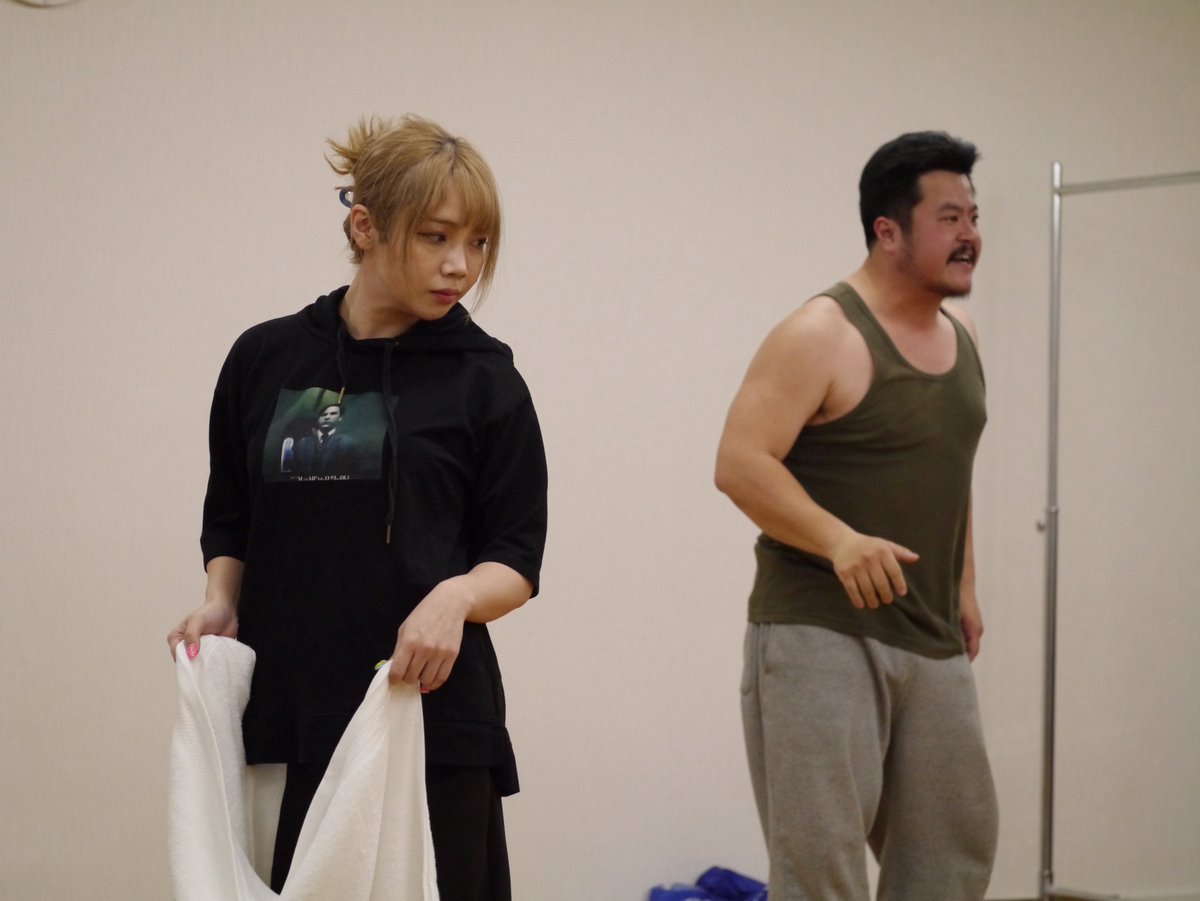 #レティクル座 が #大阪演劇祭 で上演する、
#バトルサウナー城崎 の稽古を観てきました！

なんか、これがレティクル座だよなぁ、という作品と演出で、あんまりにも全員野球で、大変。