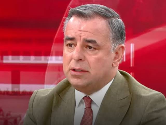 Dedektif tweet media