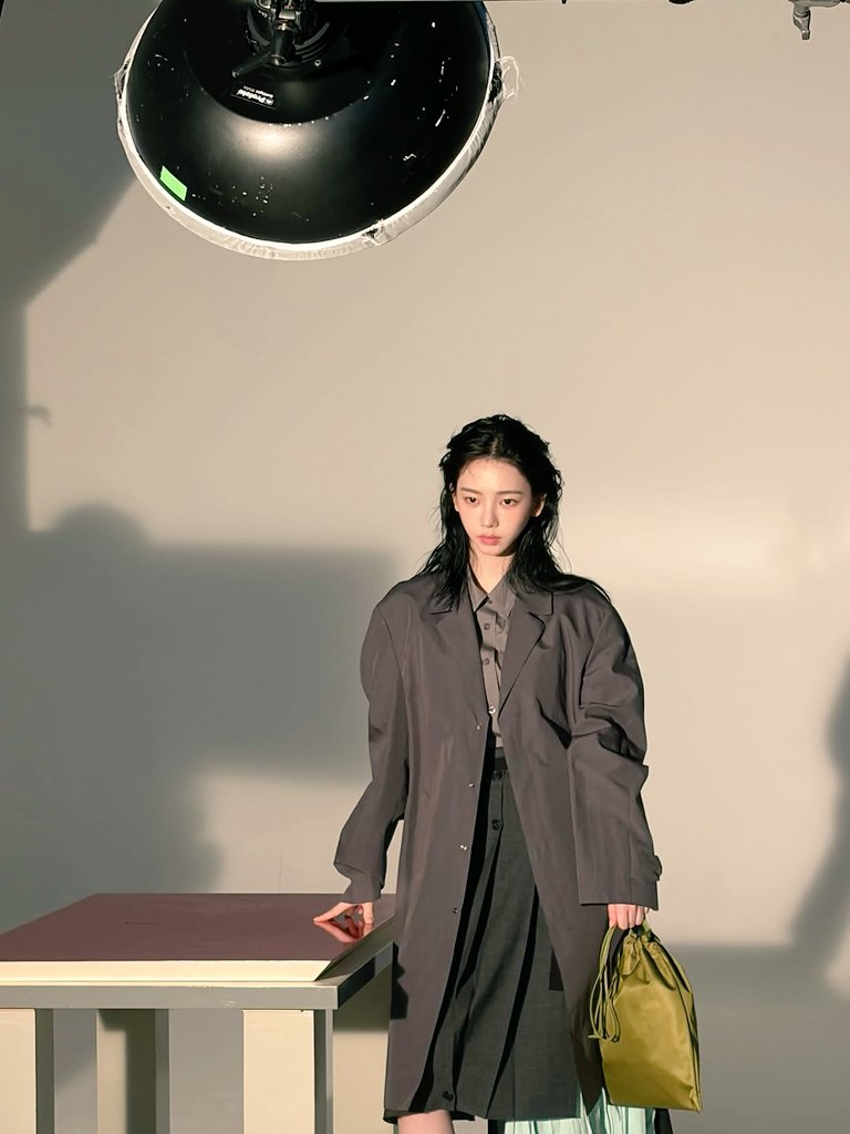 jiwinyoo's tweet photo. https://t.co/36wTUnnqNs

“ 𝙴𝙿. ”    ★  ⠀𝘗𝘙𝘈𝘋𝘈⠀𝑔𝚒𝚛𝖑 https://t.co/pBJrWZMkOU
