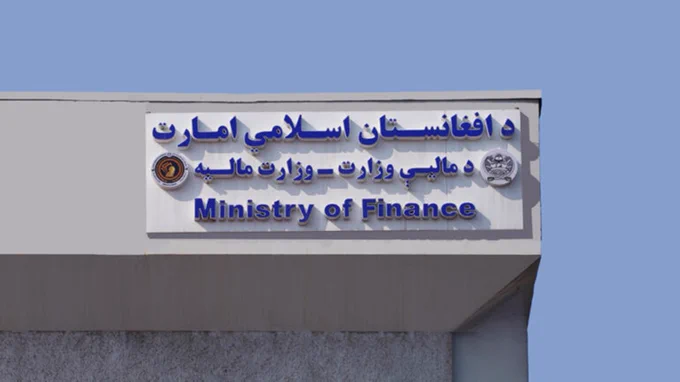 شکایت آموزگاران از پرداخت نشدن معاشات در سرمای سخت زمستان