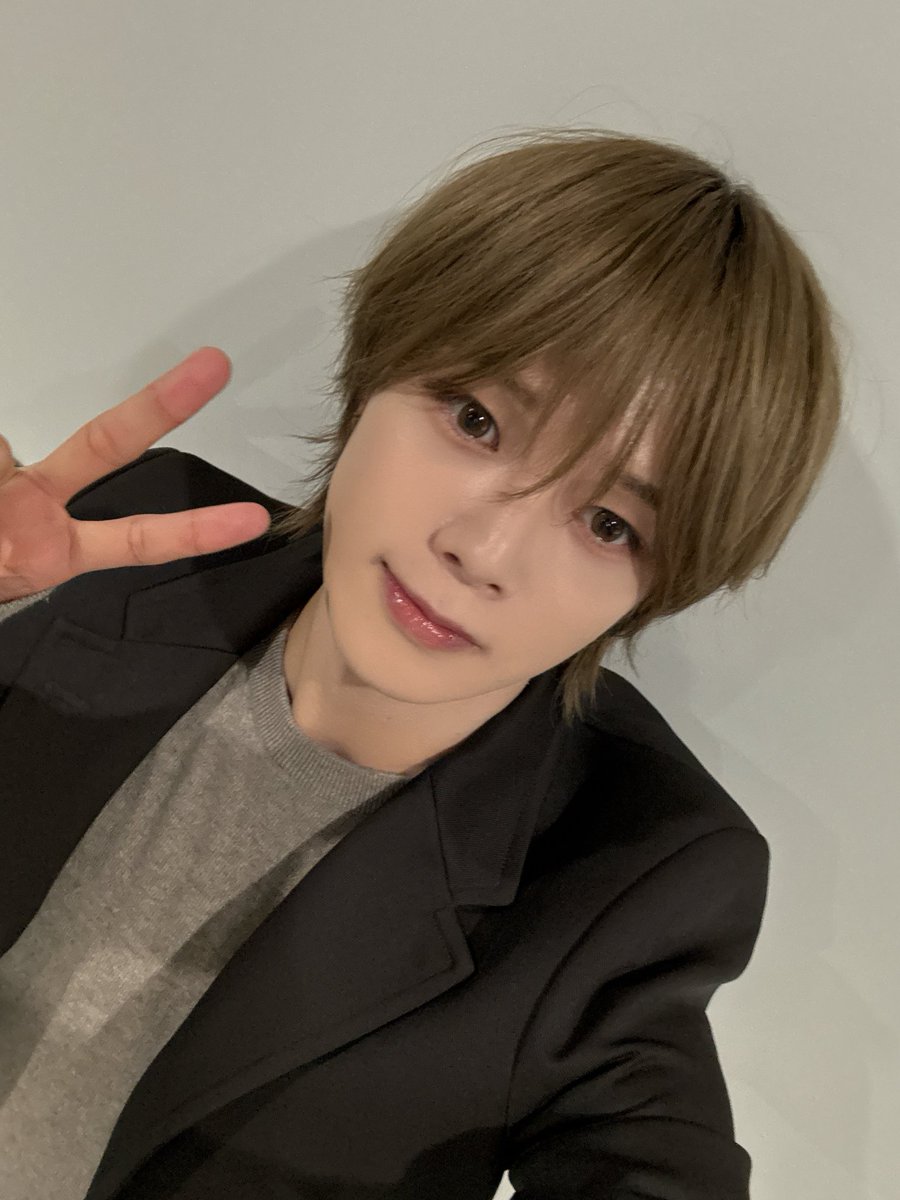 310126 | WEVERSE 

➸ ✌️✌️✌️
#andTEAM #K
~~~~~~~~~~
🇨🇵 K FRANCE #K