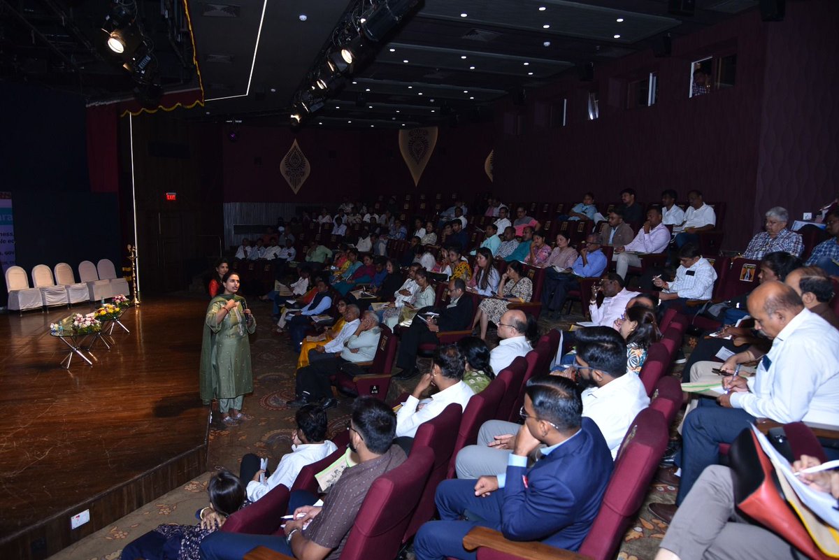 Maharashtra Exports and ODOP tweet media