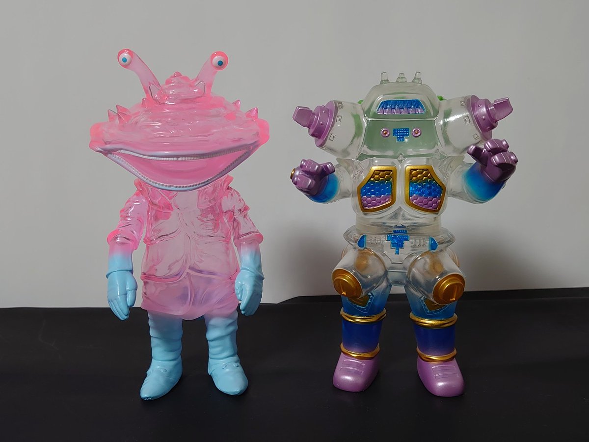 今日Oneup.さんへ行ってきました😃 運よくKAIJINさんのキングジョーと