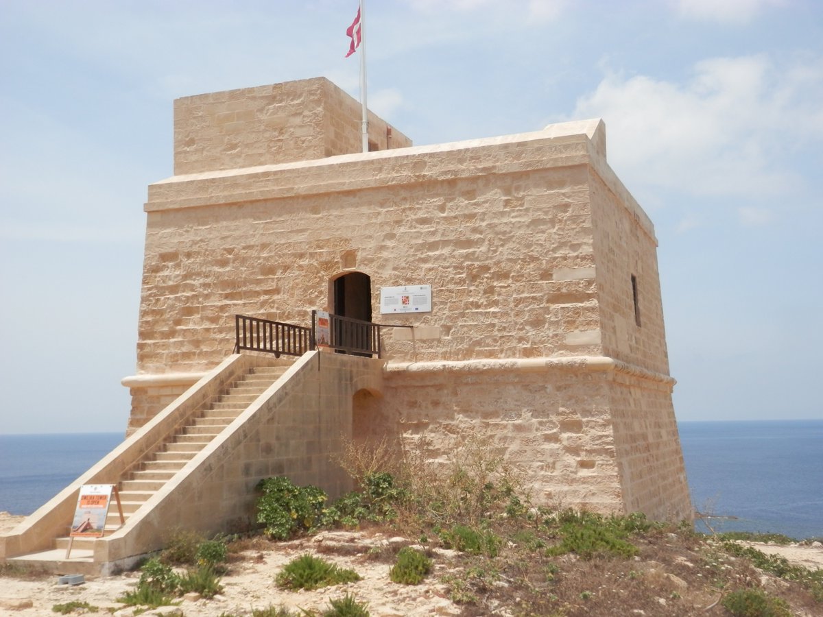 Dwejra Tower - Din l-Art Ħelwa tweet media
