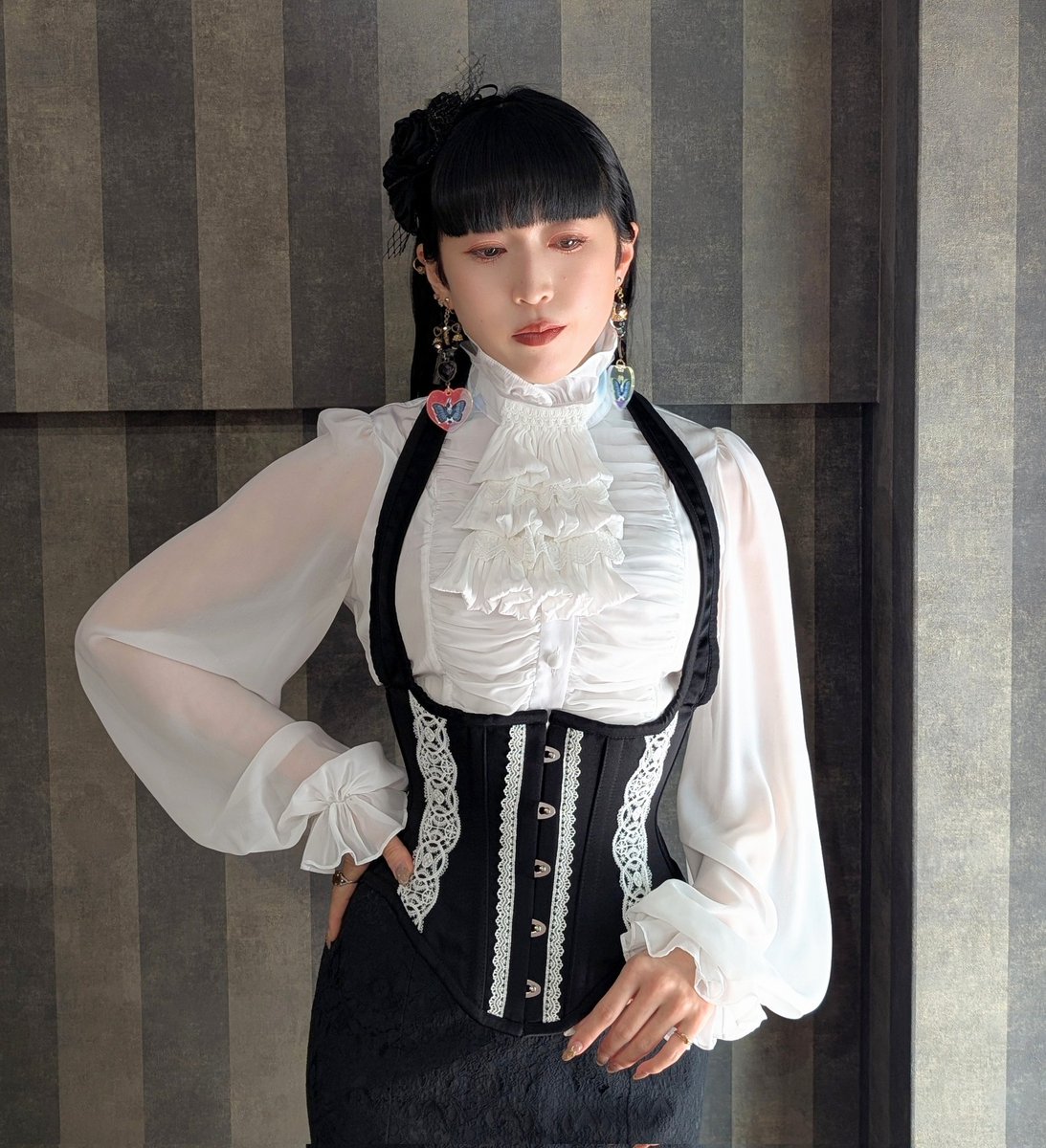 コーディネート紹介】 𝓦𝓱𝓲𝓽𝓮 & 𝓑𝓵𝓪𝓬𝓴​‌ ✧‧ ◇バルーン