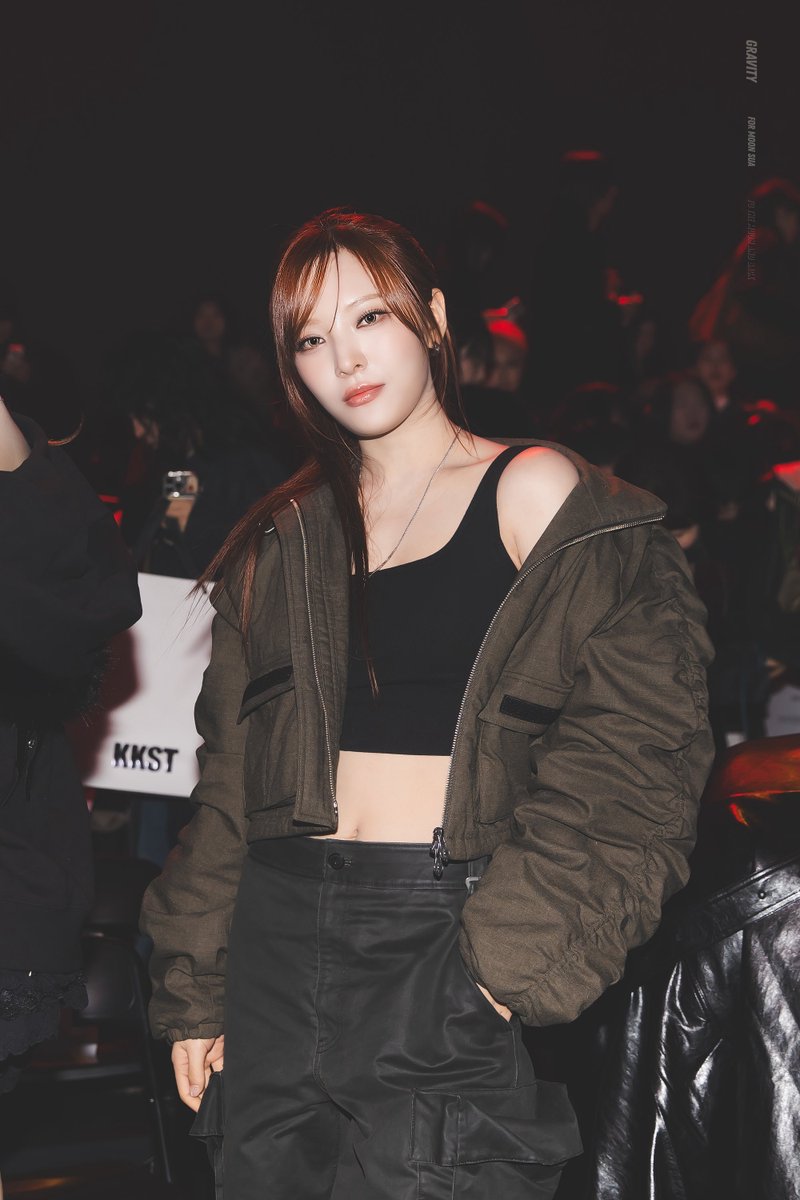 ɢʀᴀᴠɪᴛʏ tweet media