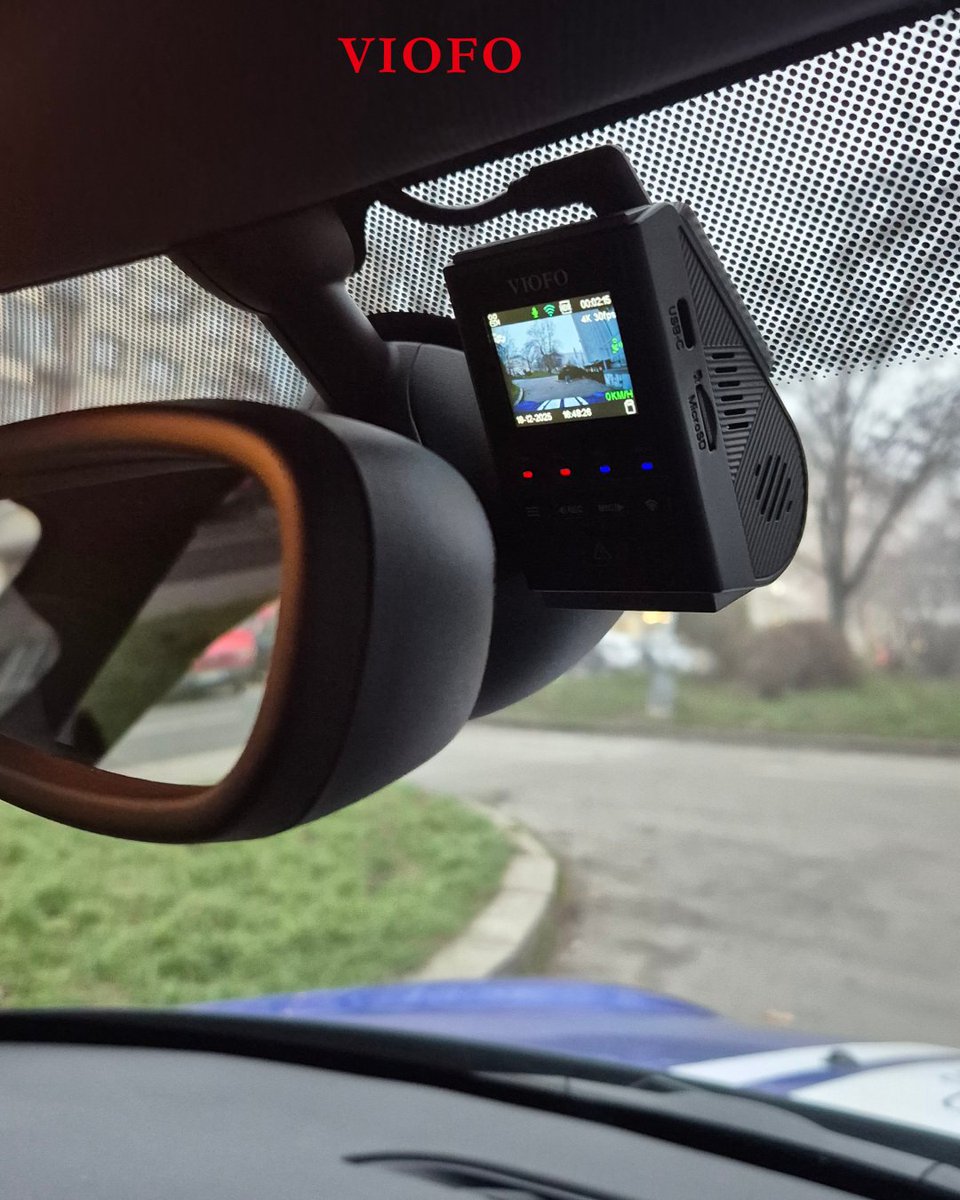 viofo's tweet image. POV: You just upgraded your car’s security. 🚗💨  A119M Pro setup is looking sharp and working even sharper.  
Note: The Bluetooth remote is an optional accessory, sold separately. 
#viofo #dashcam #remotecontrol #cartech
