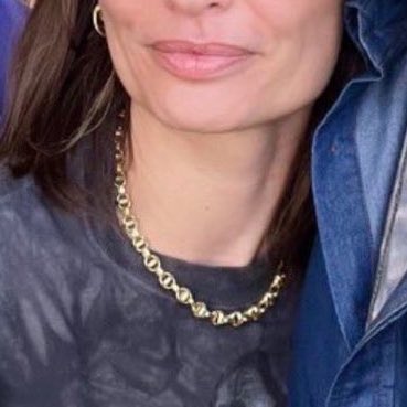 yelenatts's tweet image. #important