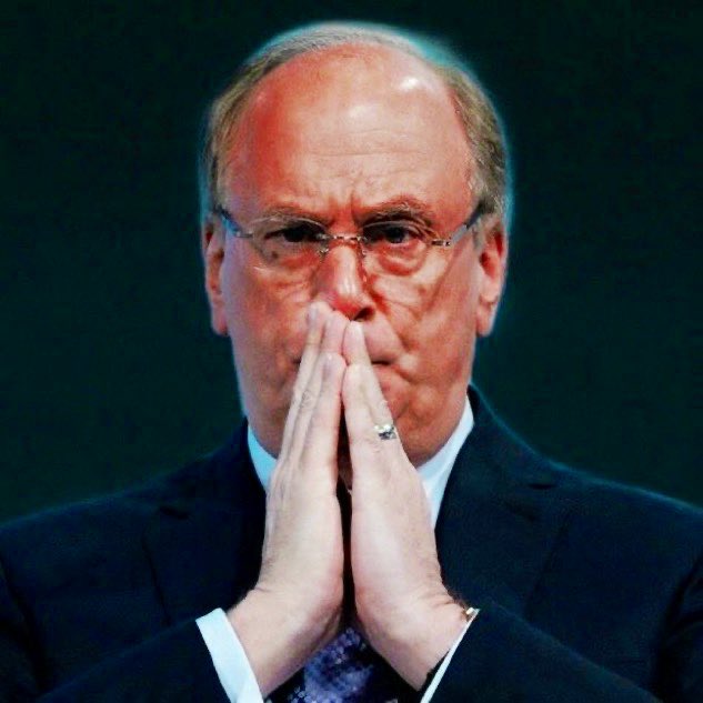 rkmtimes's tweet image. JUST IN🇺🇸🔥 FBI’s Kash Patel orders immediate shutdown of Pfizer and #Moderna vaccine projects, halt funding or major pharma donation network amid rising link of COVID19 in #EpsteinFiles.