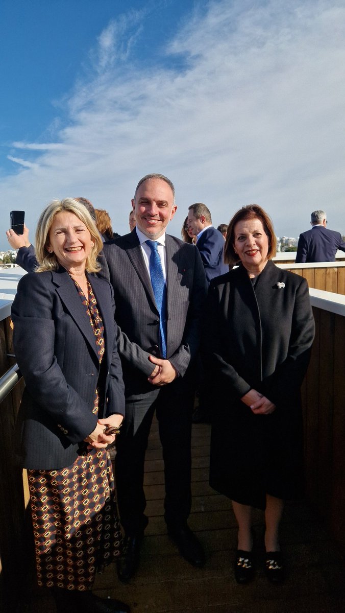 EA group - CoR tweet media