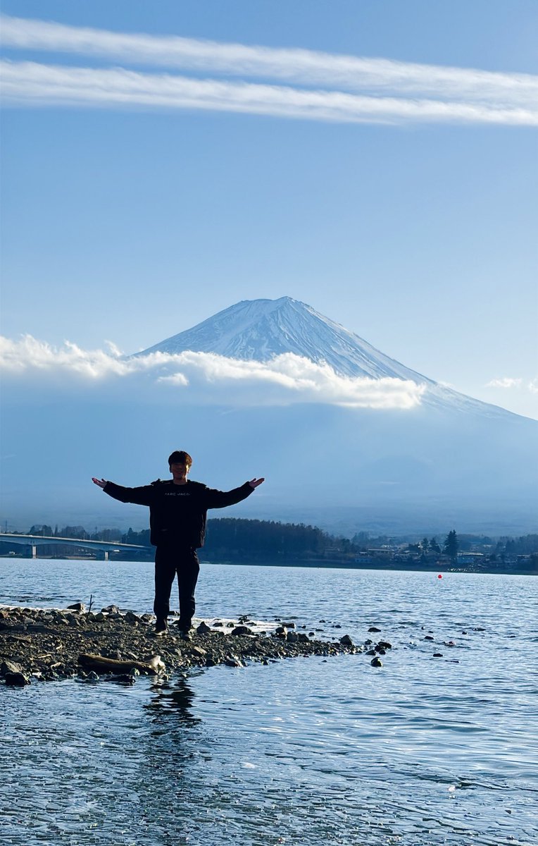 NaokiMano's tweet photo. 本日

誕生日を迎えました。

35歳。

数字的に本格的なアラフォーへ。

まだまだこれからの人生を

自分らしく最高に楽しんでいきます　🌟

#誕生日
#アラフォー

#魂込めて全力で
#常に共に https://t.co/Nlm6Wg6h9a