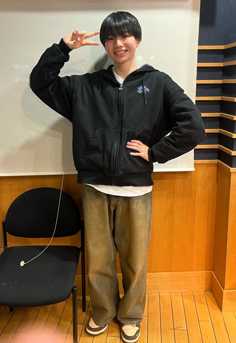 baribarisound's tweet photo. 2月10日(火) #カンバリ⚡️

こんバリ〜18:30〜19:00までは 
#中川惺太 がお送りしてます

✉️テーマ『あぁ思春期！』

#関西ジュニア
#FM大阪 https://t.co/iWB7yslCbT