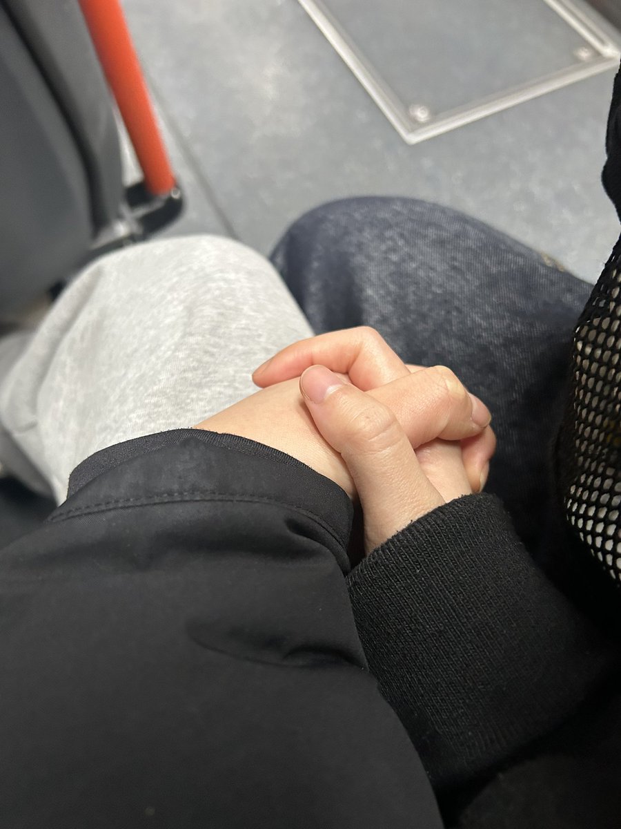 같이 집 가는 중 💕💕💕