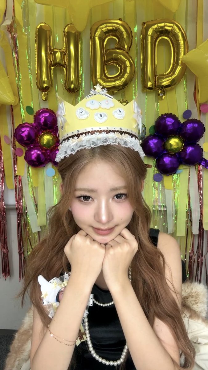 레이 라이브   이제 봤는데 끝나고 바로 두쫀쿠 검색했어 나도 사먹을려고