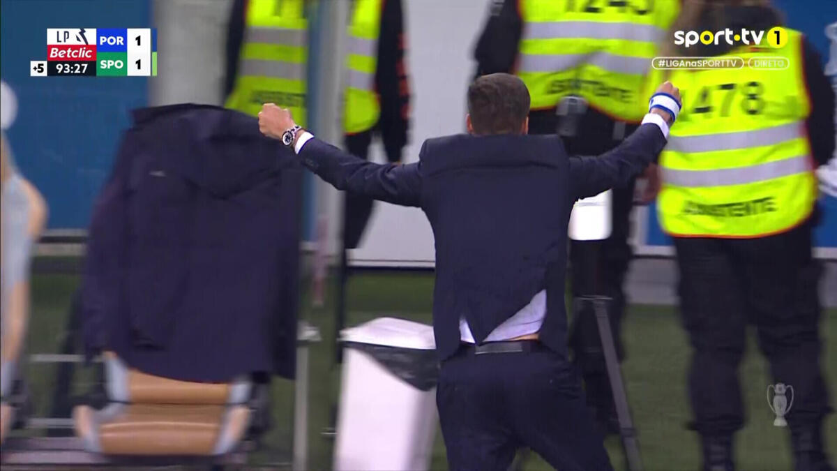 "Empatar no Dragão para eles é como ganhar a Liga dos Campeões"

Treinador e Adeptos do Porto no ano passado a festejar um empate aos 90 com o Sporting que tinha mais 8 pontos no Campeonato.

Coerência do crl 😂