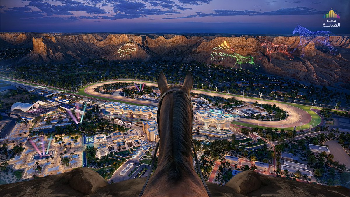 الخيل في #مدينة_القدية لها ميدان 🏇🏼