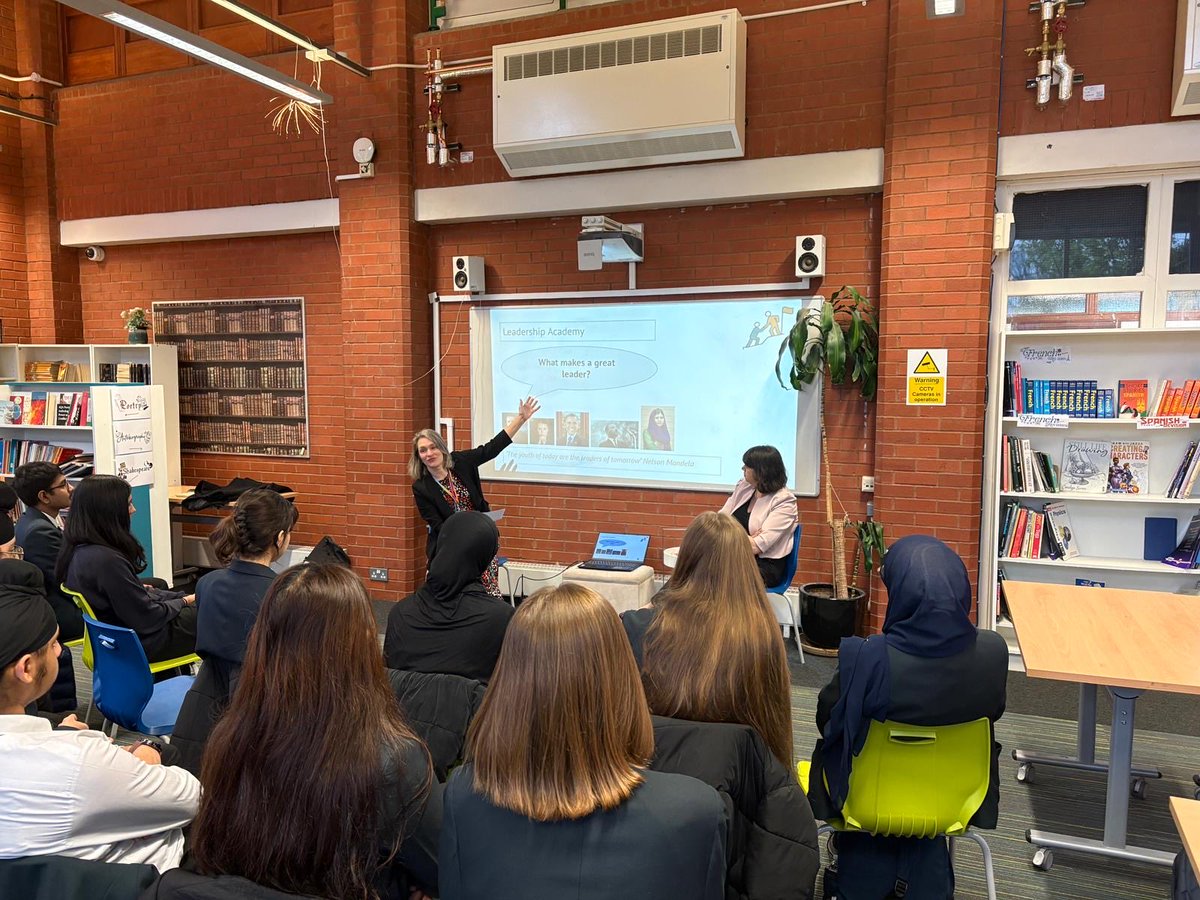 Springwest Academy 💙 tweet media