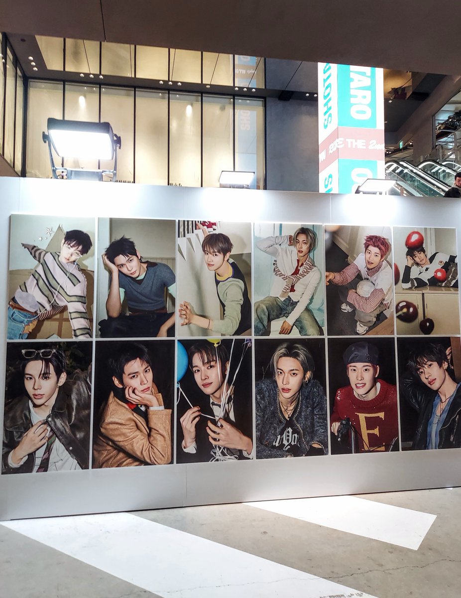 ■𝐑𝐈𝐈𝐙𝐄 𝐏𝐎𝐏-𝐔𝐏 𝐒𝐓𝐎𝐑𝐄“𝐀𝐥𝐥 𝐨𝐟 𝐘𝐨𝐮”
渋谷の男子はRIIZE好きなのかな？
私が📷️撮ってる時「…RIIZEだ」ってボソッと言って通り過ぎる人が何人もww
みんなデッカく飾られててカッコいいよ
電光掲示板✨ショウタロウ #SHOTARO
#RIIZE_AllofYou #쇼타로 #라이즈