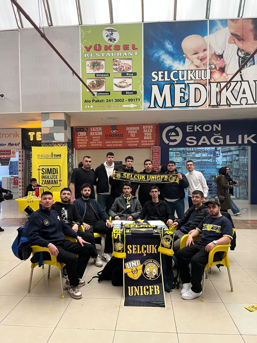 📍Selçuk Üniversitesi Gökkuşağı AVM

Bahar dönemi stant çalışmalarımızın birinci gününde Gökkuşağı AVM’deyiz. Tüm Fenerbahçeli dostlarımızı, kardeşlerimizi bekleriz.

#GucluSelcukGucluUni
#BarisAyasinKardesleri
#UNİGFB