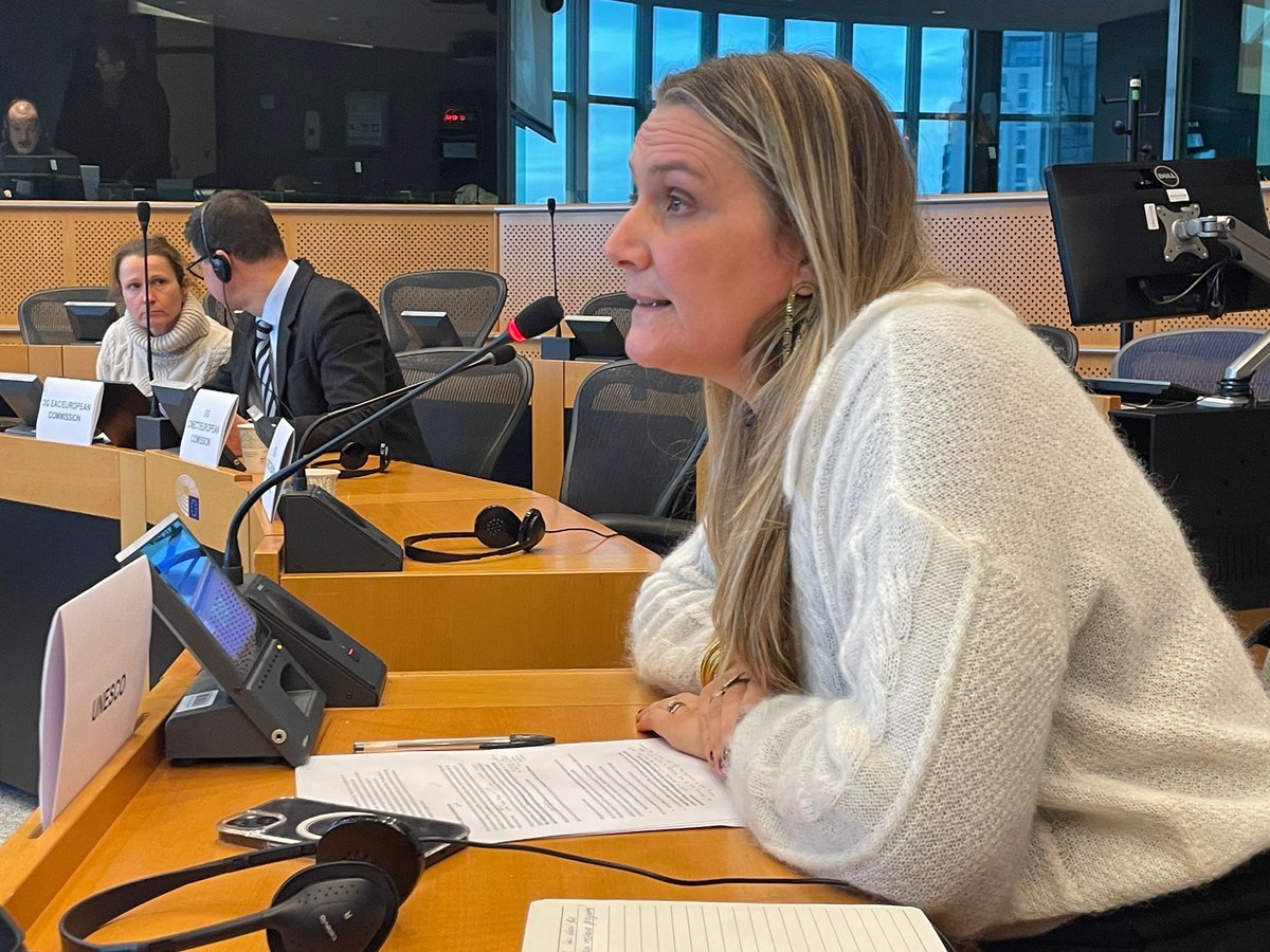 UNESCO Media & Information Literacy tweet media