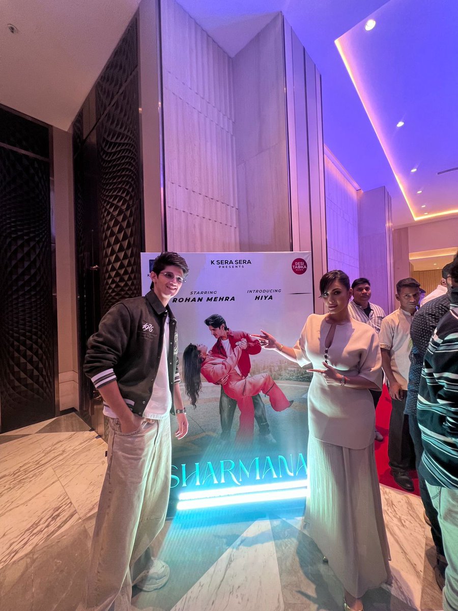 Born for the spotlight. Actress #ShivangiVerma was spotted at a song launch. 

#shivangiverma
#musicvideo
#glamour
#spotted

Source : <a href="/prteamgolecha/">prteamgolecha</a>